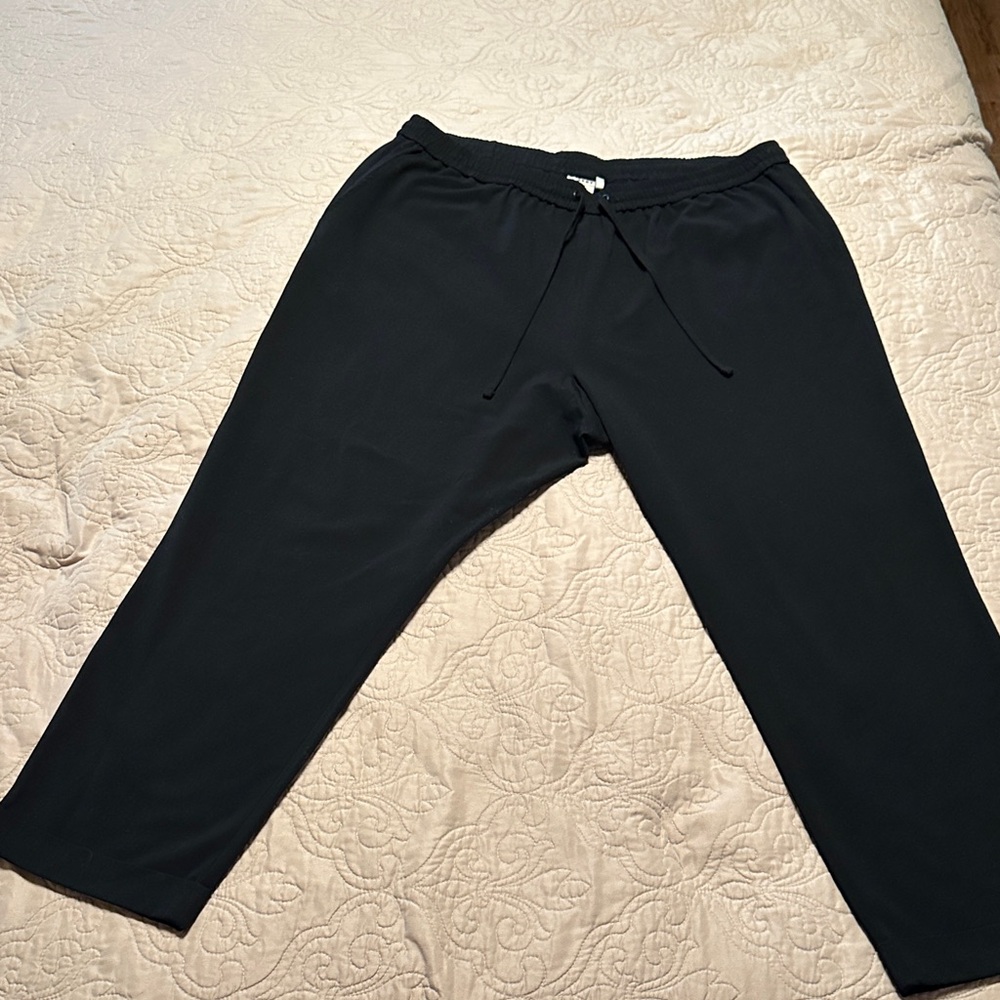 DKNY Black Track Pants in size XL